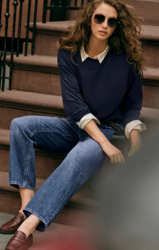 The Off Duty Mid-Rise Bowed Ankle Denim