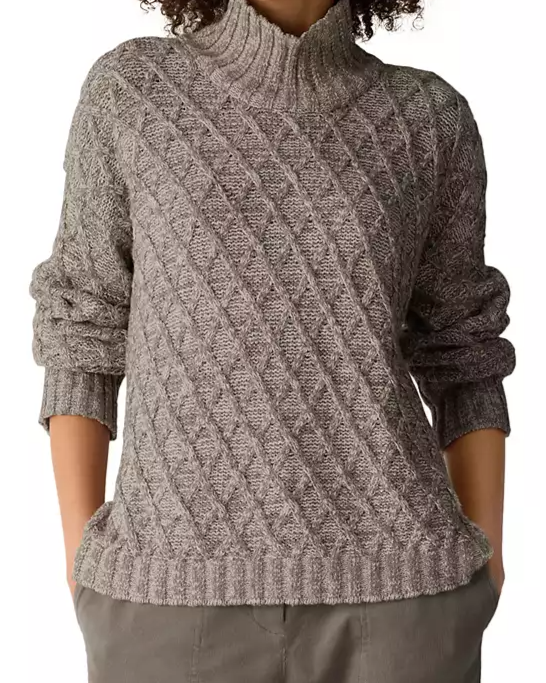 Peruvian Cotton Bouclé Blend Turtleneck Sweater