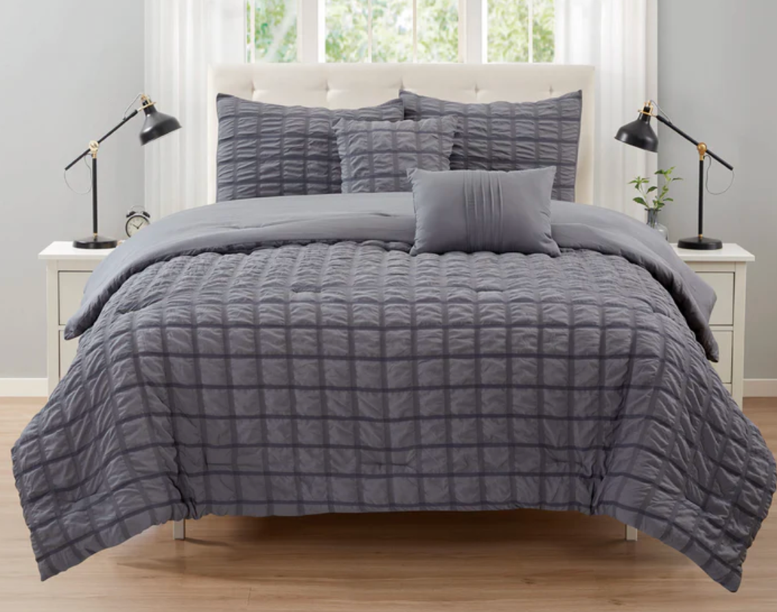 ShopBobbys Rowan 5 Piece Puffy Seersucker Comforter Set