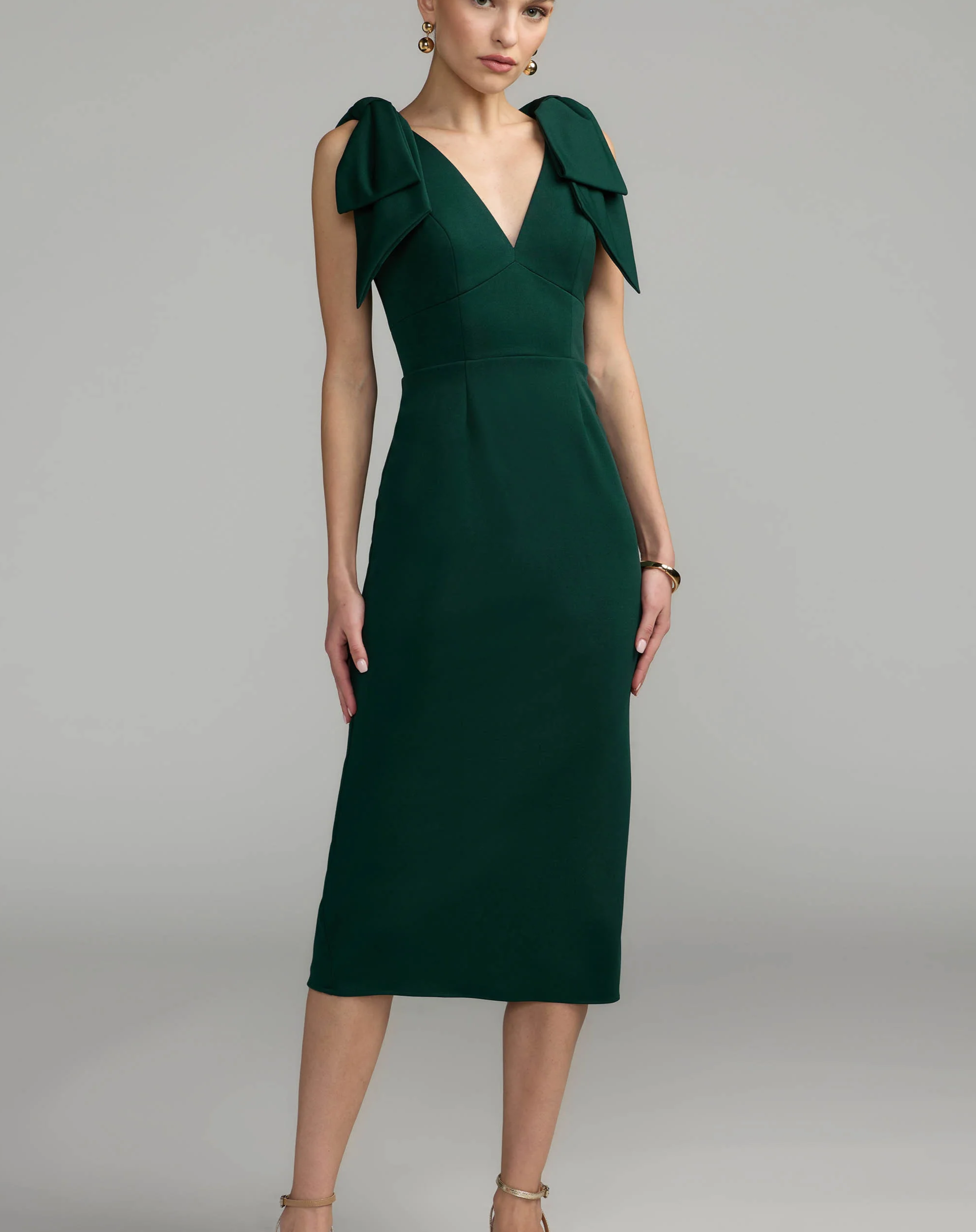 Emerald Green Sleeveless Crepe Midi Dress With Bow Straps