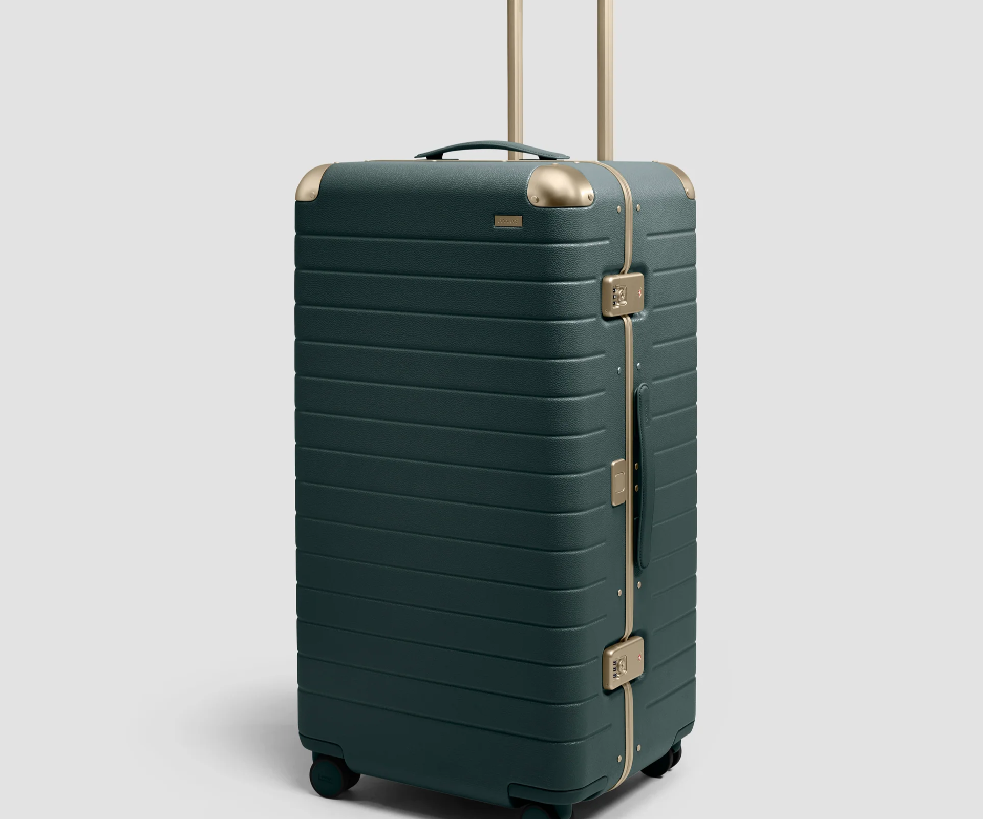 The Aluminum Edge Trunk in No. 20 Pine