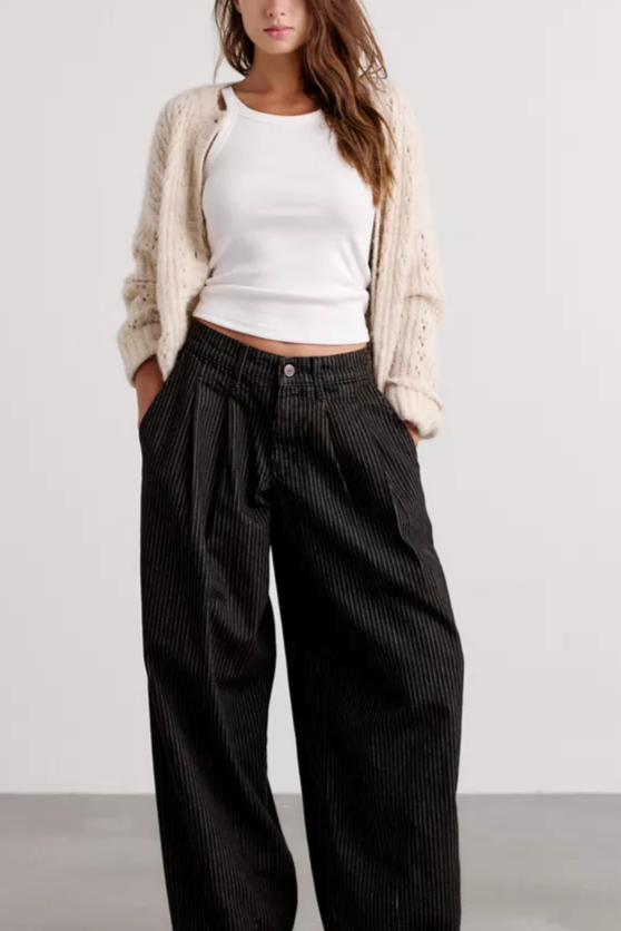 BDG Jax Printed Pleated Cocoon Low-Rise Jeans