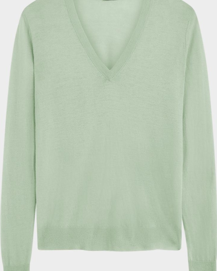 Cashair V-Neck Sweater