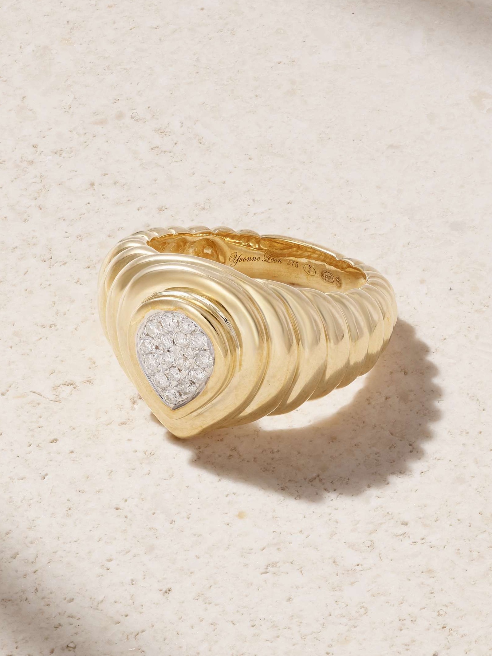 Mini 9-karat gold diamond signet ring