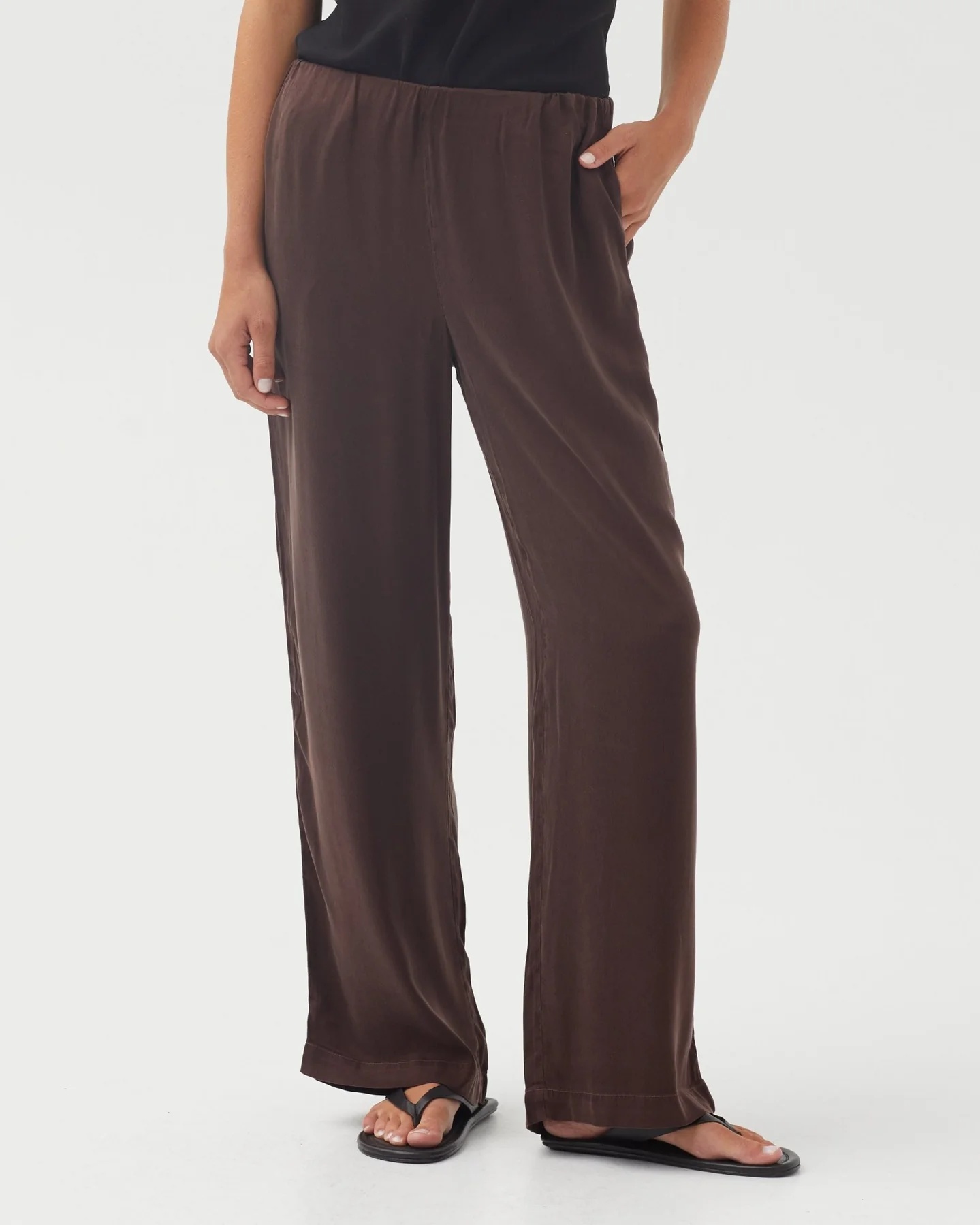 Sleek Wide Leg Pant - Dark Chestnut