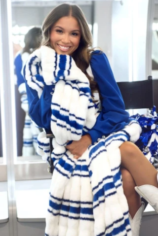 Hugs Dallas French Stripe Blanket