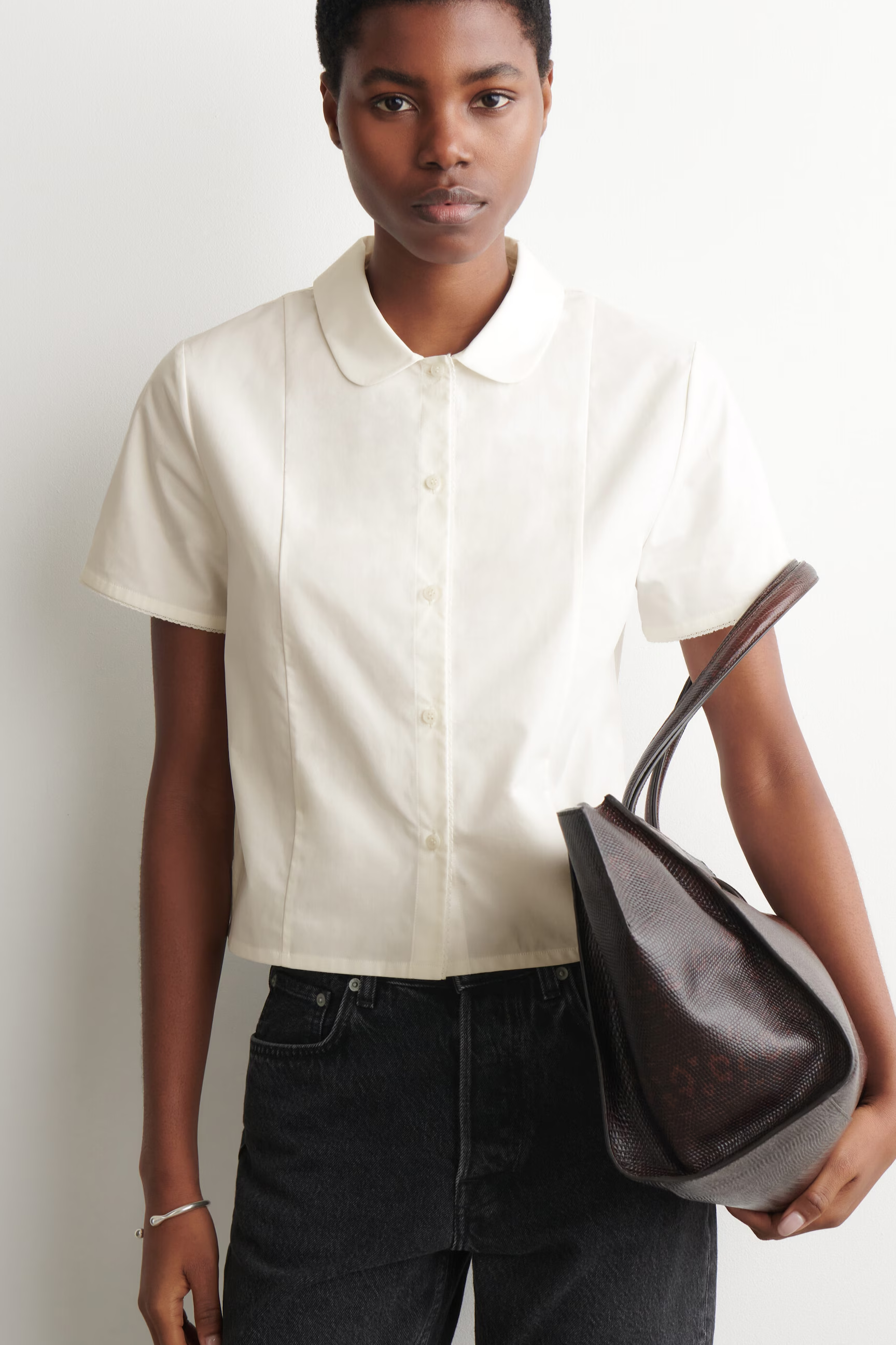 CURVED-COLLAR COTTON POPLIN SHIRT