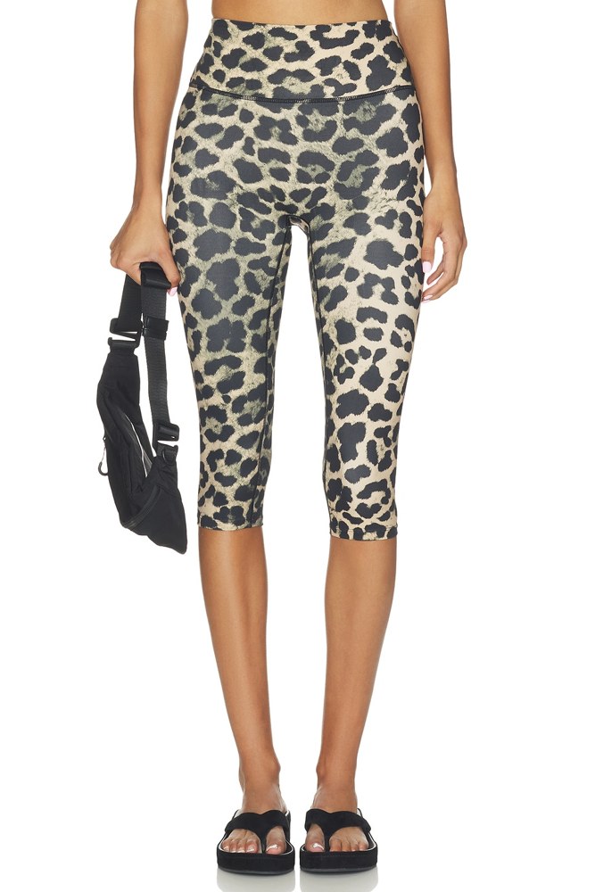 Signature Capri Legging - Leopard