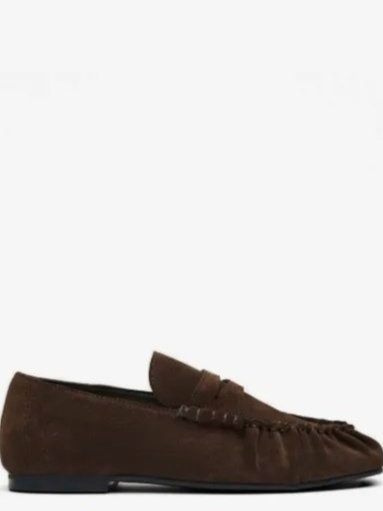 Aven gathered loafers