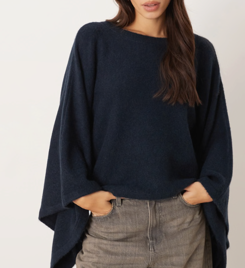 Design knit cape