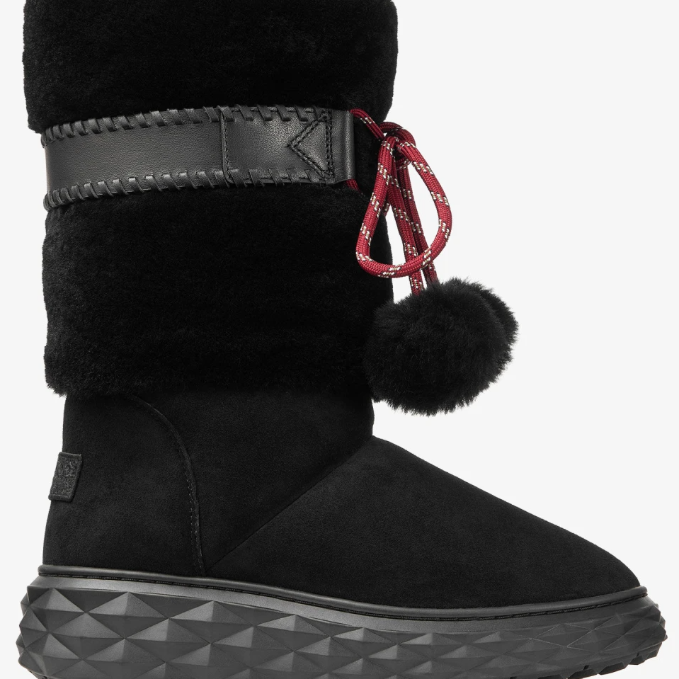 Cobi Black / Black