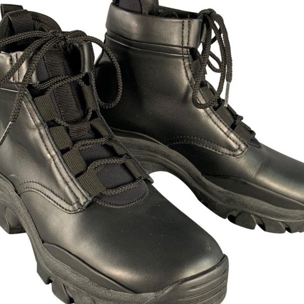 JOHN ELLIOTT Size 7 Black Faux Leather Lace-Up Tread Sole Ankle Boots