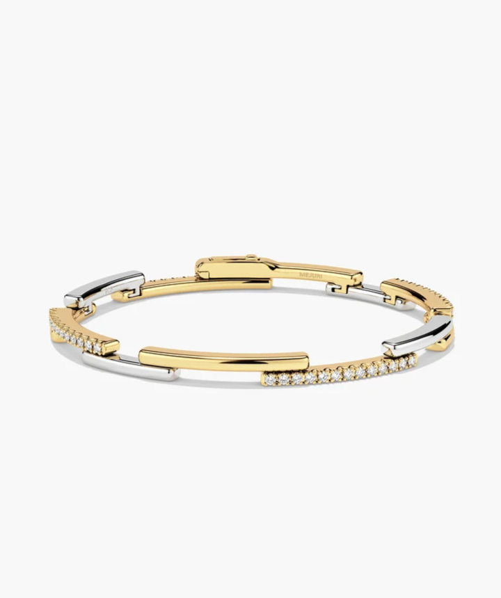 Interconnected Baseline Tennis Bracelet