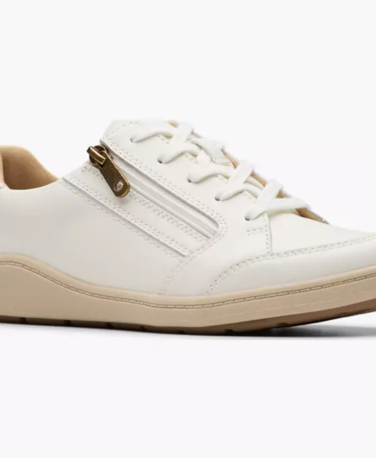 Women's Bryianne Bayla Round Toe Sneakers