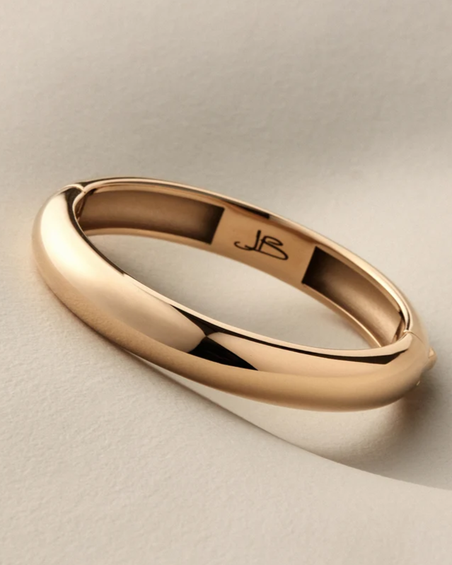 Gia Mega Bangle - Gold