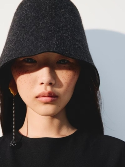 The Cloche hat