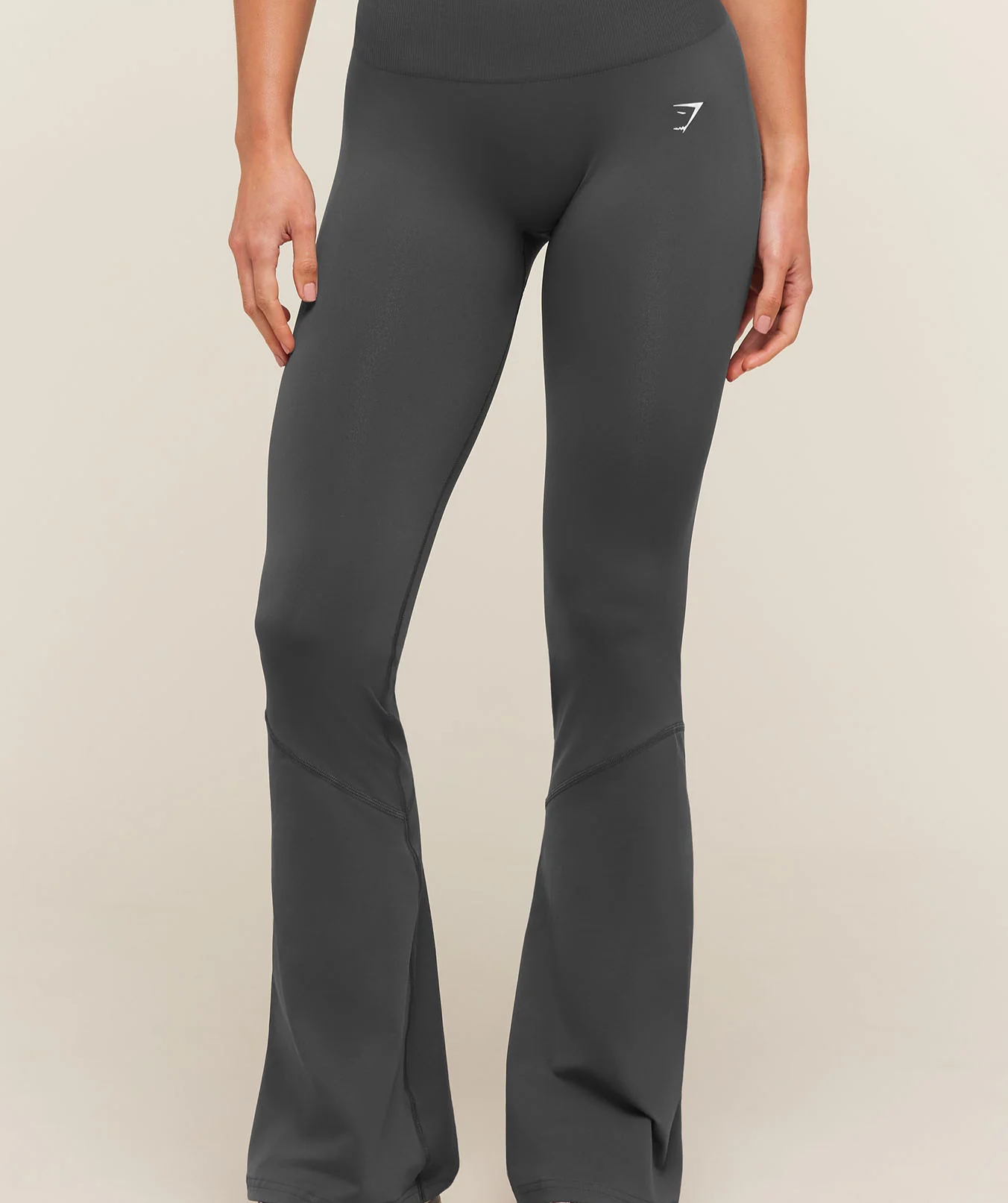 Everyday Seamless Flared Leggings - Onyx Grey