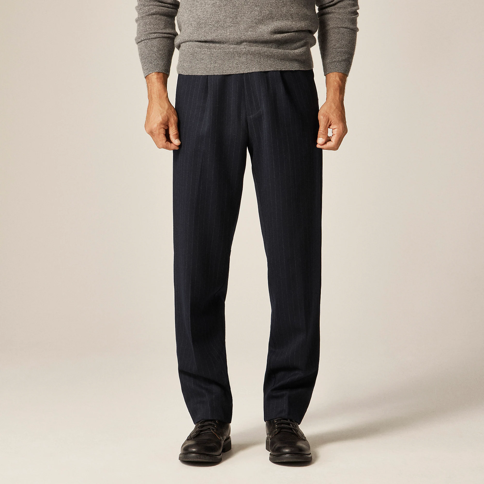Classic Pleated Creased Wool Trouser
