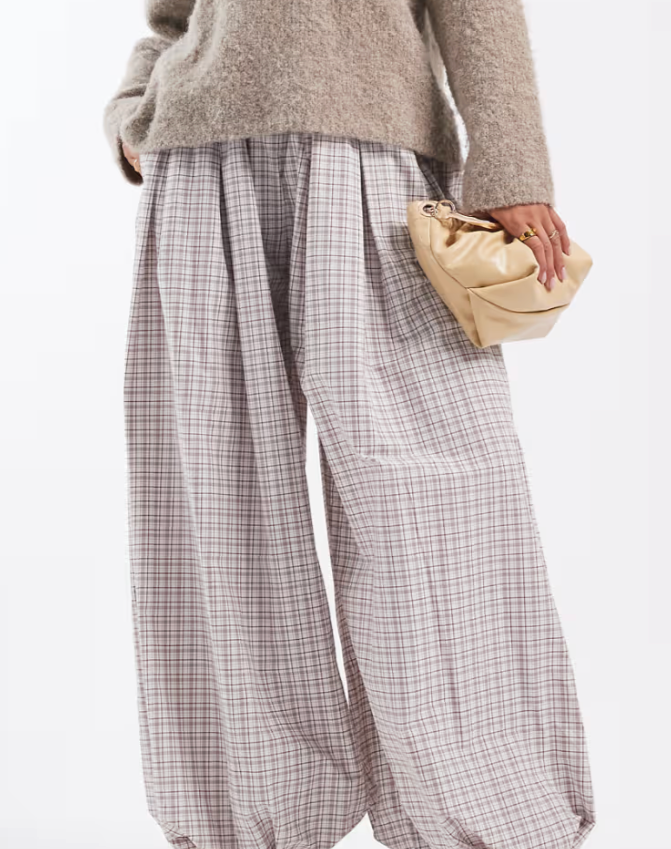 cotton balloon pants in brown check