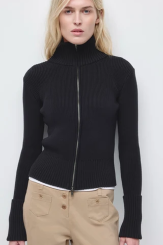 Women's Elara Zip-up Sweater in Black