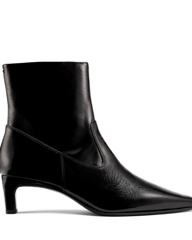 Renée: Black Glazed Calf