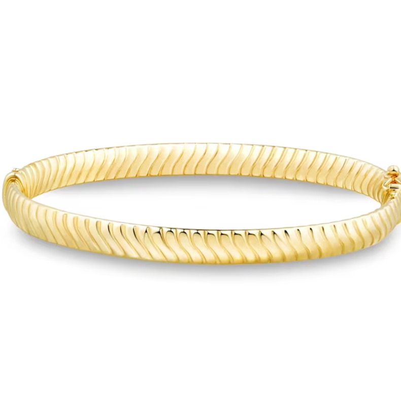 Shrimp-Textured Bangle Bracelet in 14K Yellow Gold