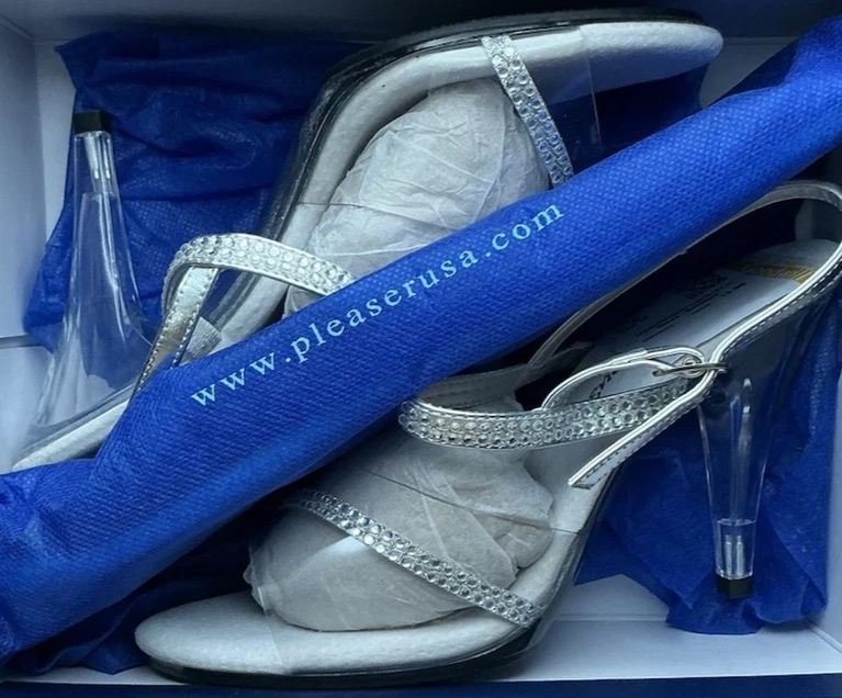 Fabulicious Clear Caress 439 High Heels, Size 7 New in Box
