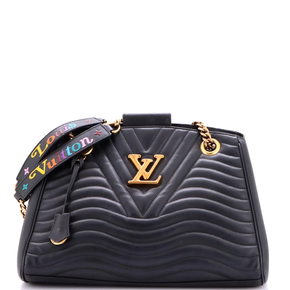 New Wave Chain Tote Quilted Leather, Black