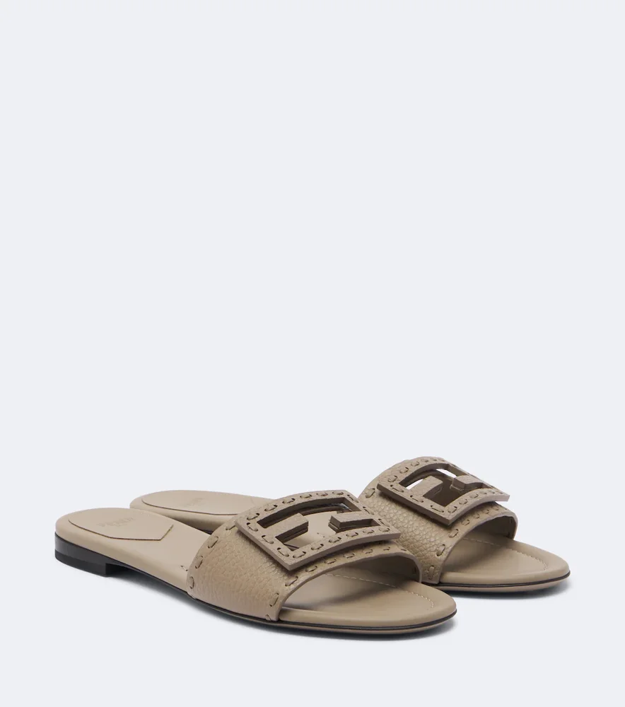 Tube FF leather slides