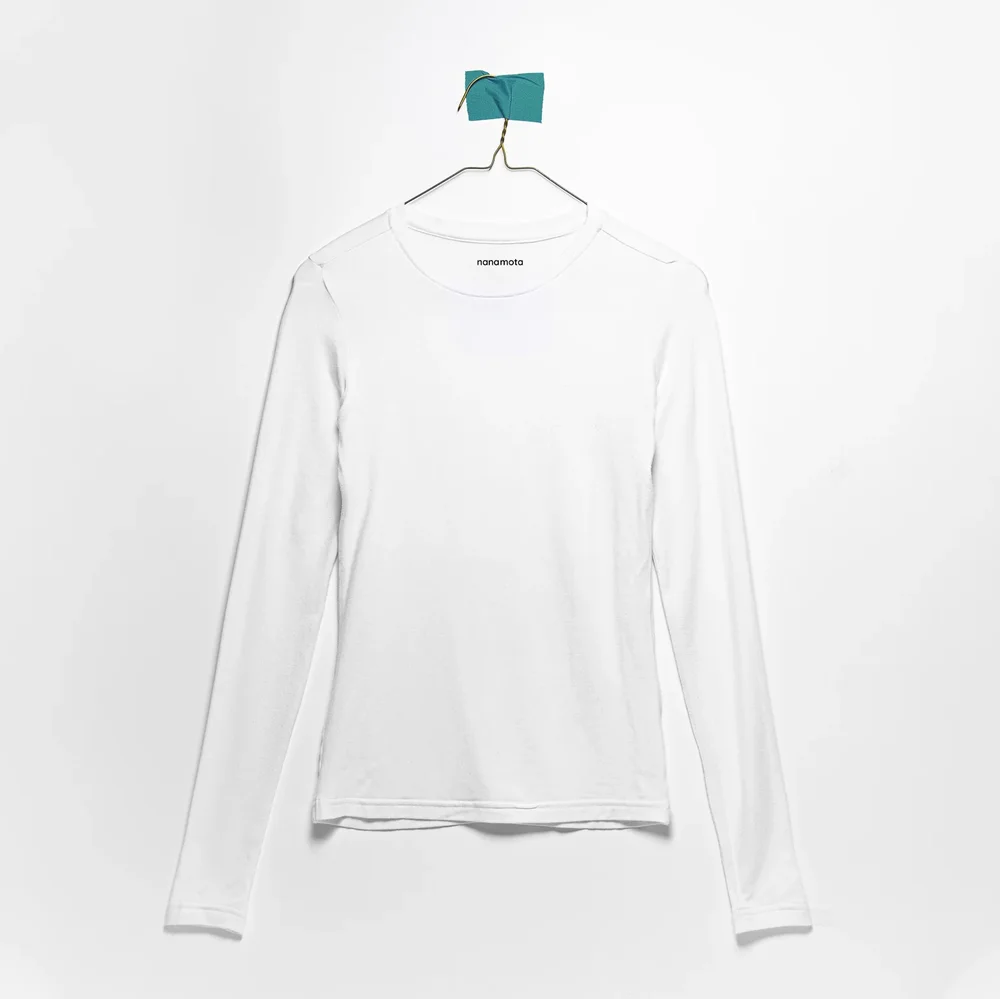'THE SOFTEST TEE' WOMENS FITTED LONG-SLEEVE WHITE