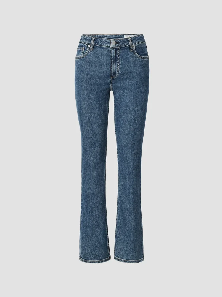 Stretch Featherweight Sutton Slim Cigarette Jeans