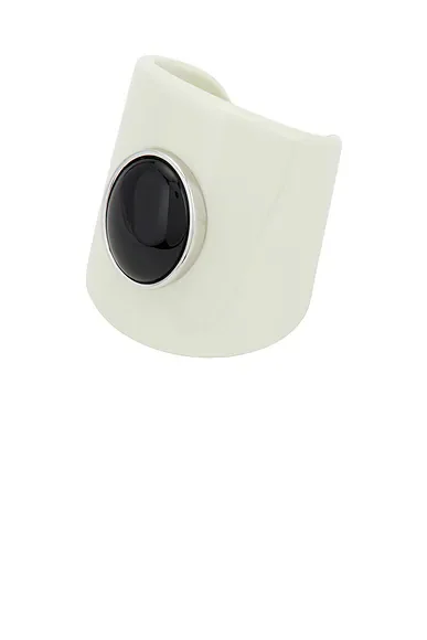Nera Cuff