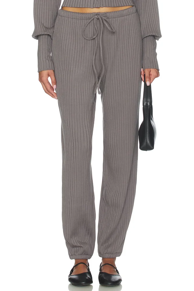 Olivia Pant