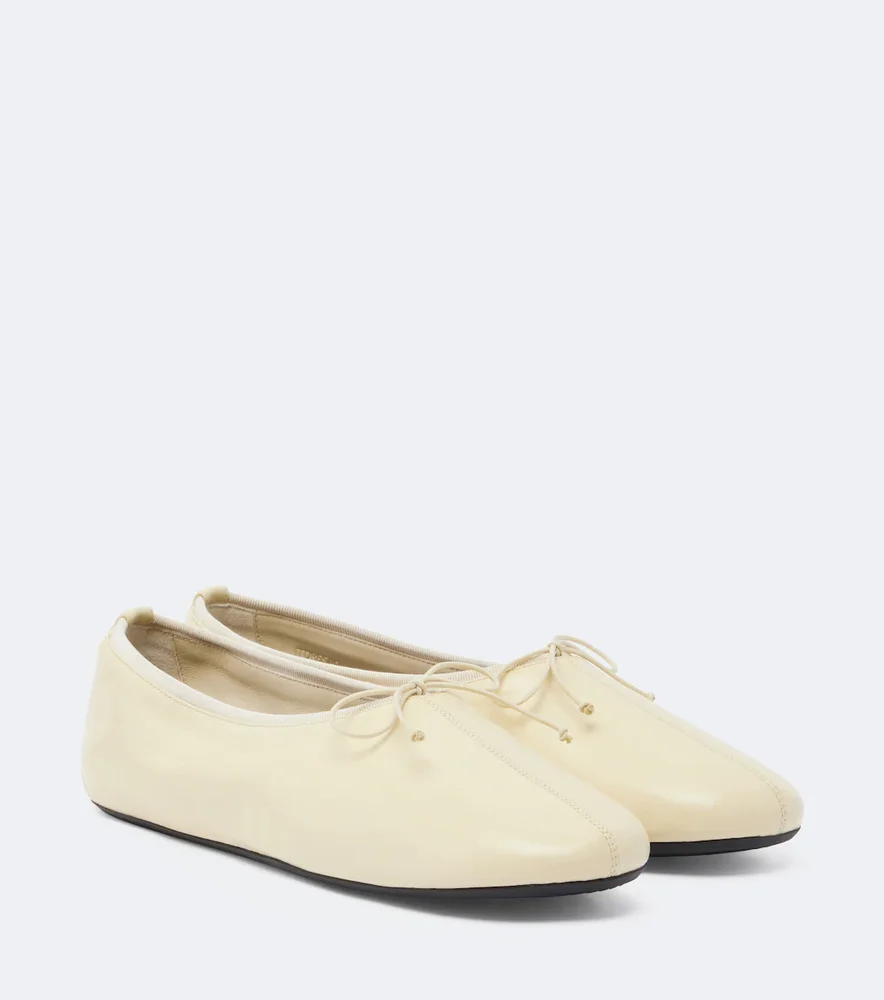Gathered leather ballet flats