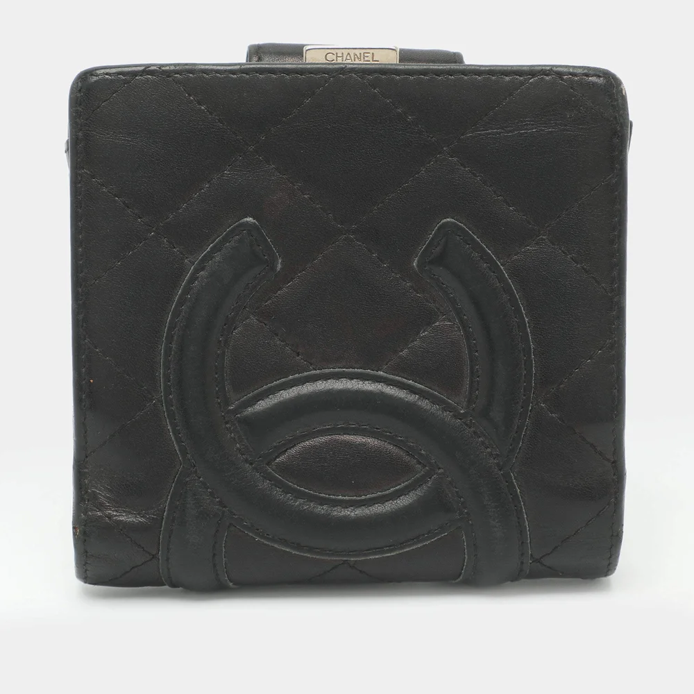 Cambon Ligne Black Quilted Leather Compact Wallet