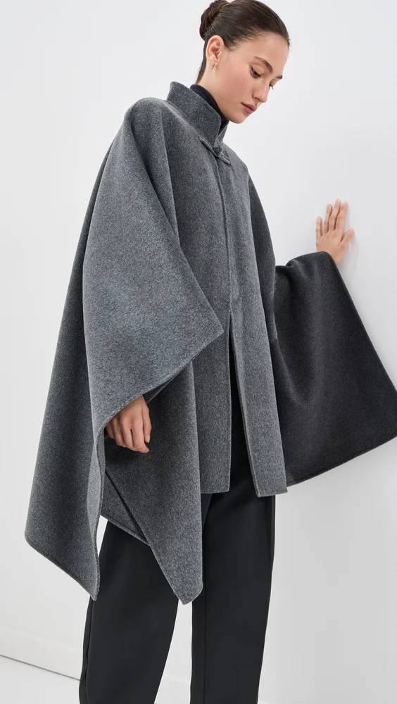Double-Faced Pankou Closure Poncho