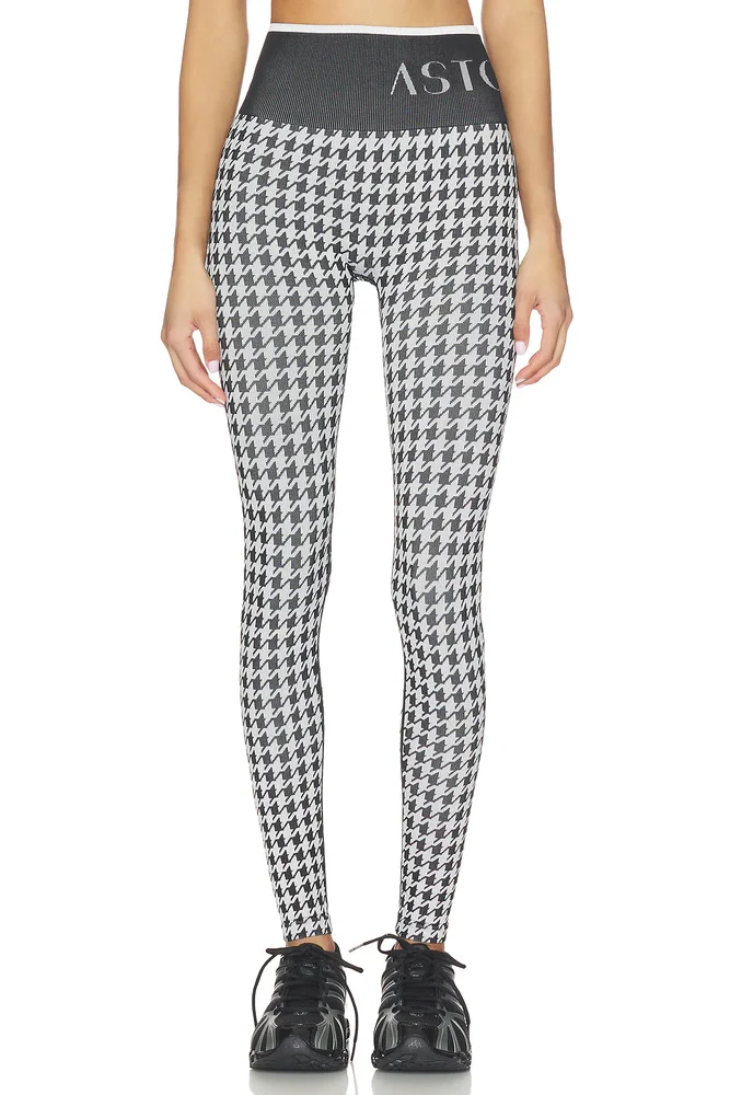 Seamless Knit Legging