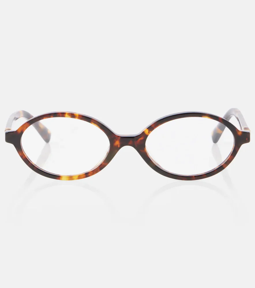 Oval glasses