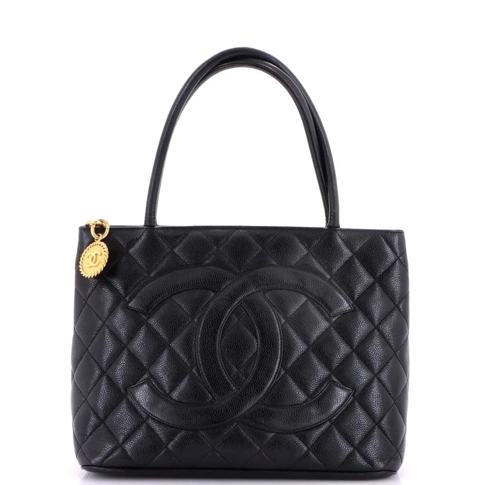 Medallion Tote Quilted Caviar