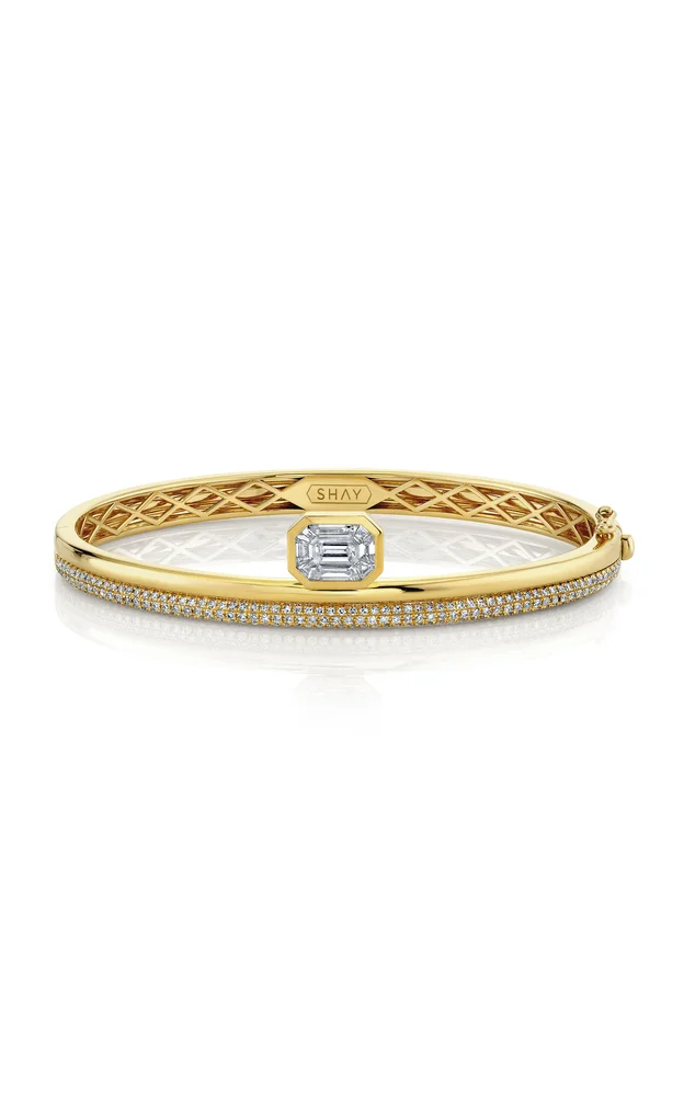 18K Yellow Gold Diamond Bangle
