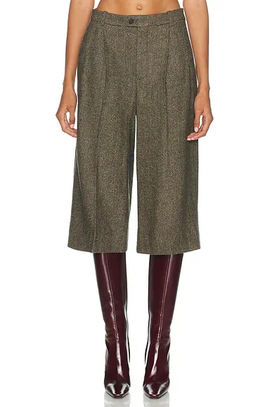 Wool Tailored Bermuda Short