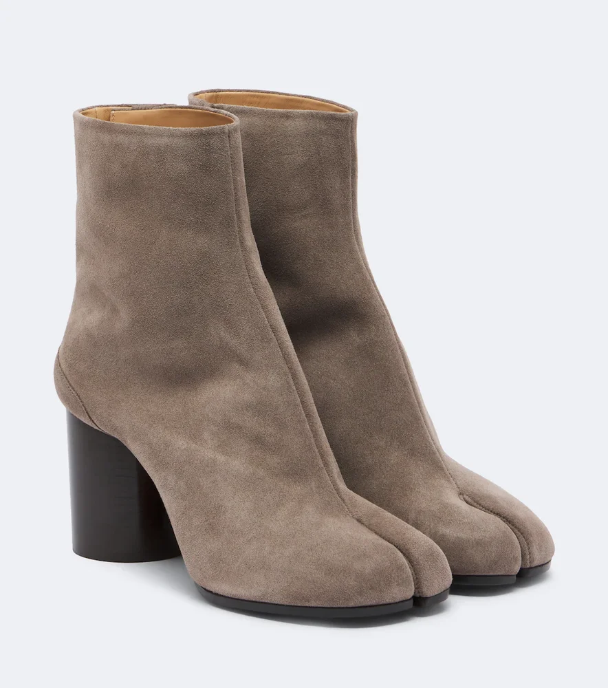 Tabi suede ankle boots