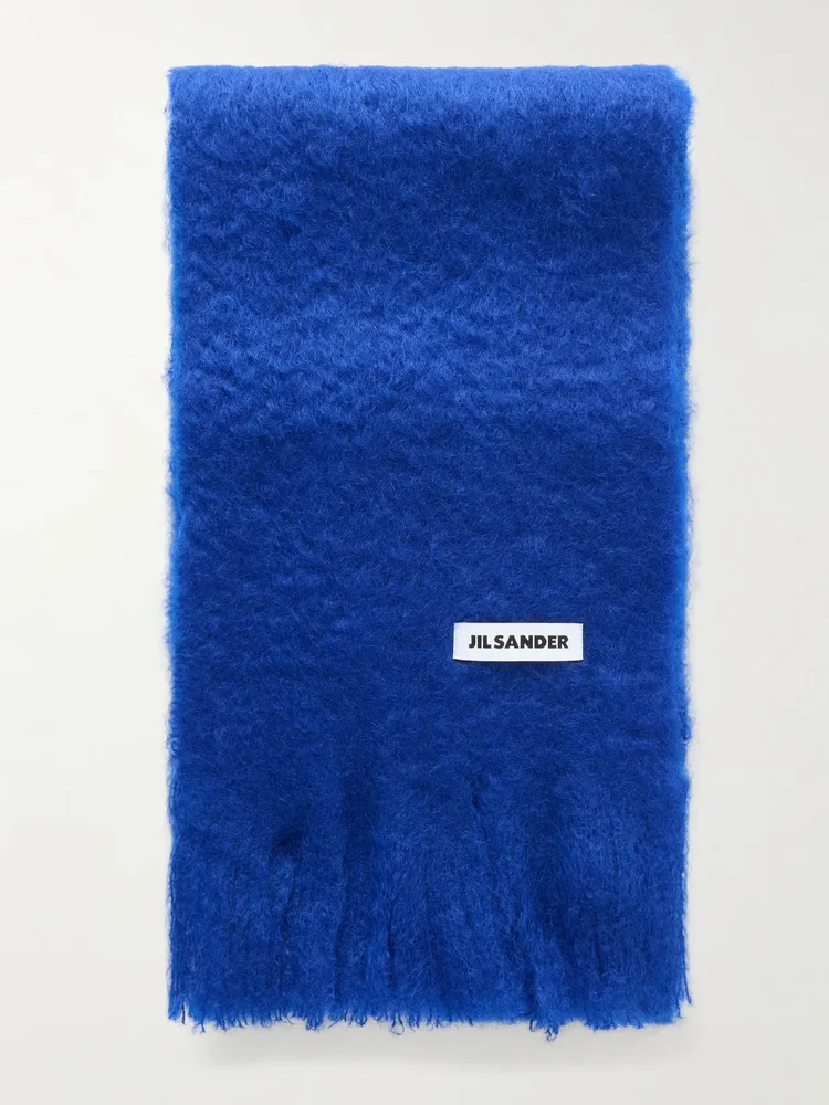 Fringed virgin wool scarf