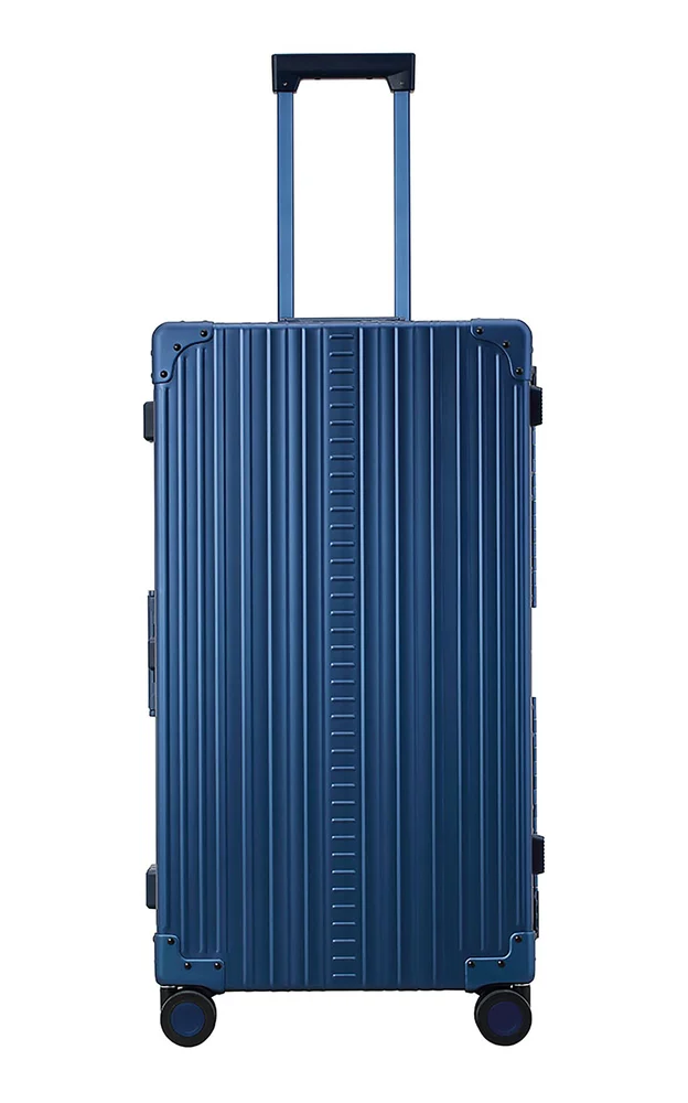 30" International Trunk Checked