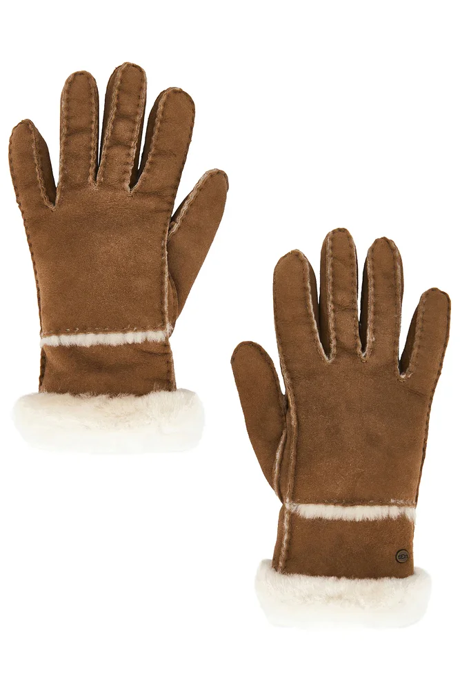 Seamed Mitten