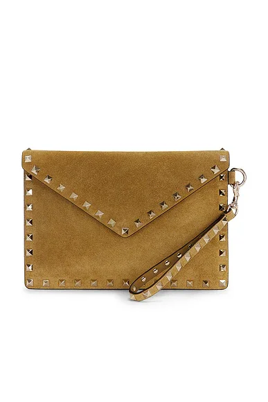 Rockstud Medium Flat Pouch