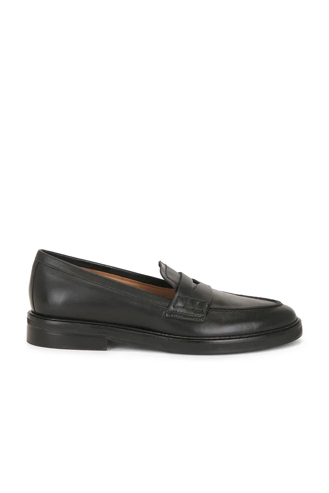 Sara Loafer