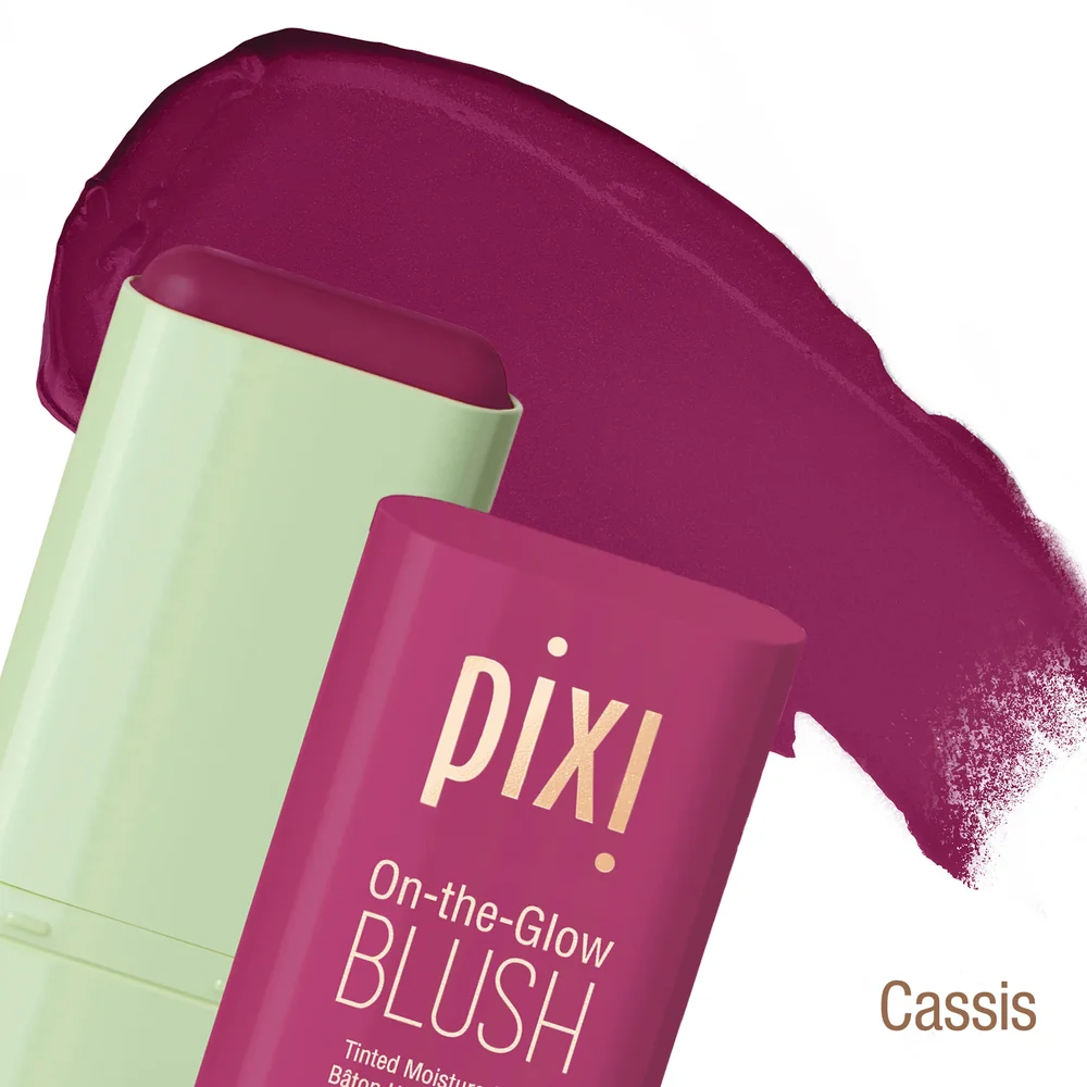 On-the-Glow Blush in Cassis