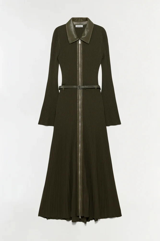 Ismelle Collared Knit Midi Dress
