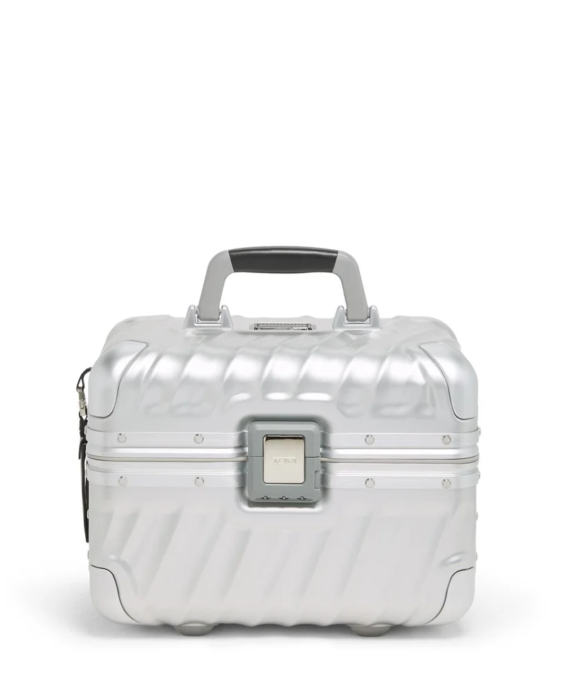 19 Degree Aluminum Train Case
